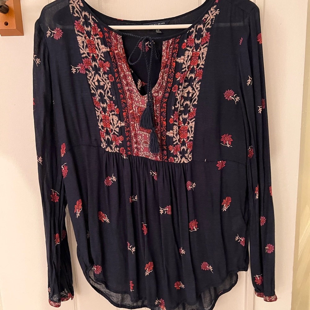 Lucky Brand medium sized BoHo shirt